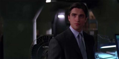 Adegan Palsu Robert Pattinson Jadi Batman Ini Keren Banget thumbnail